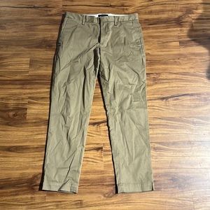 Banana Republic Tapered Fit Khaki